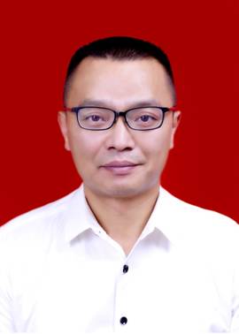 人大副主席  袁立华.jpg