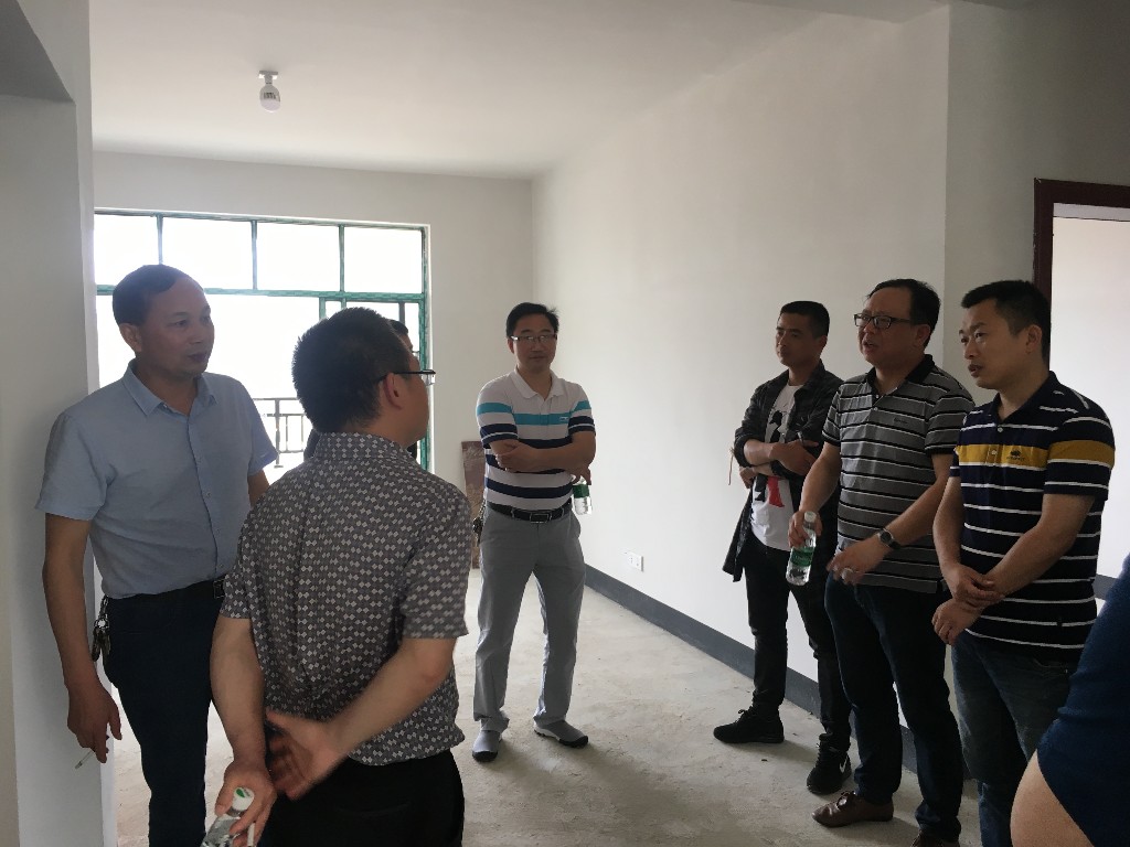 40f32f56046440c42cc843023bc401c